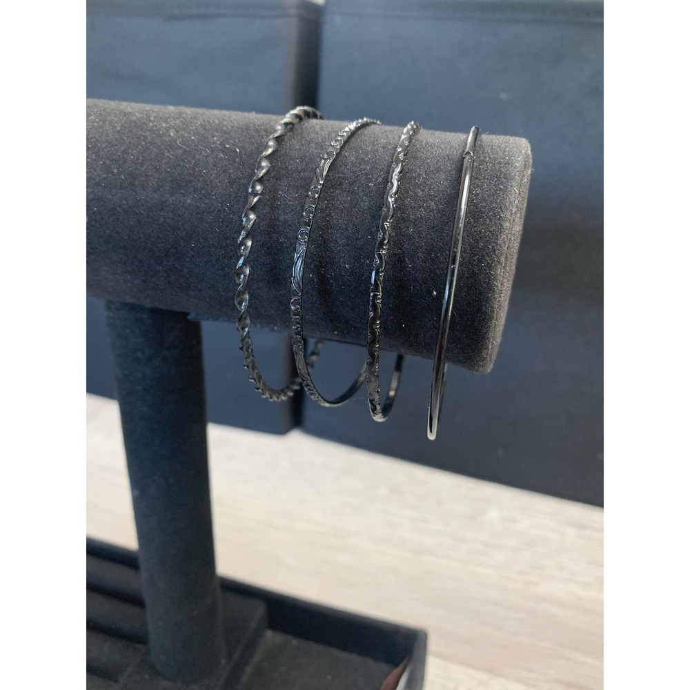 Black Metal Bangle Bracelet Set 4 Piece Twisted Etched Smooth 8.5 Inch